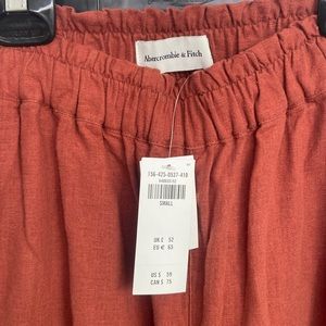 Abercrombie & Fitch linen blend trousers
